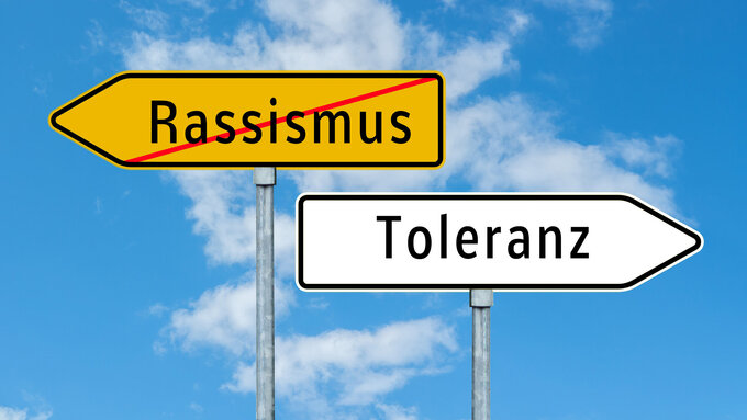 Schilder Rassismus, Toleranz